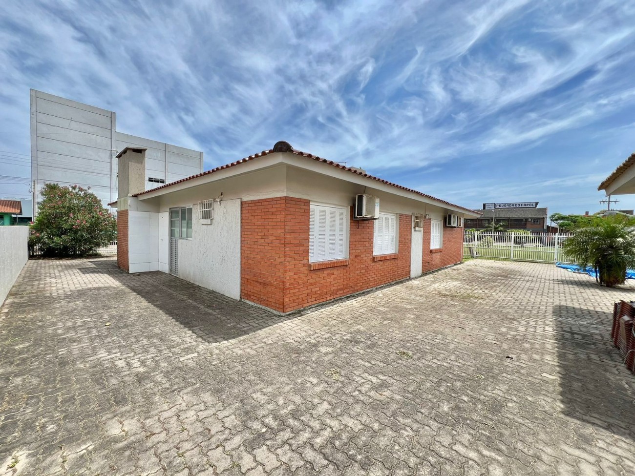 Casa 4 dormitórios para venda, Zona Nova em Capão da Canoa | Ref.: 596