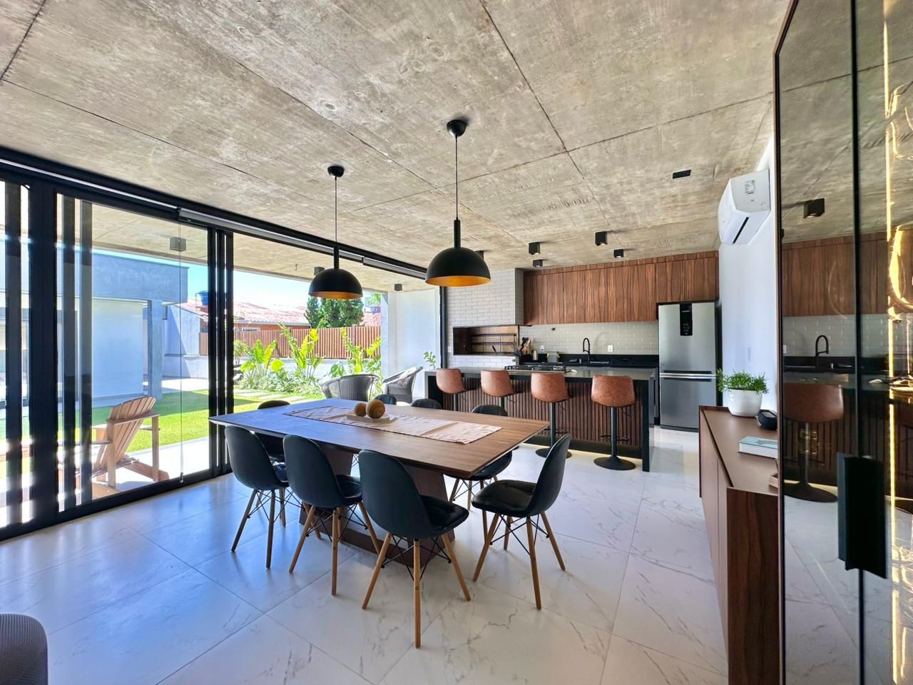 Casa 4 dormitórios para venda, CENTRO em Xangri-lá | Ref.: 649